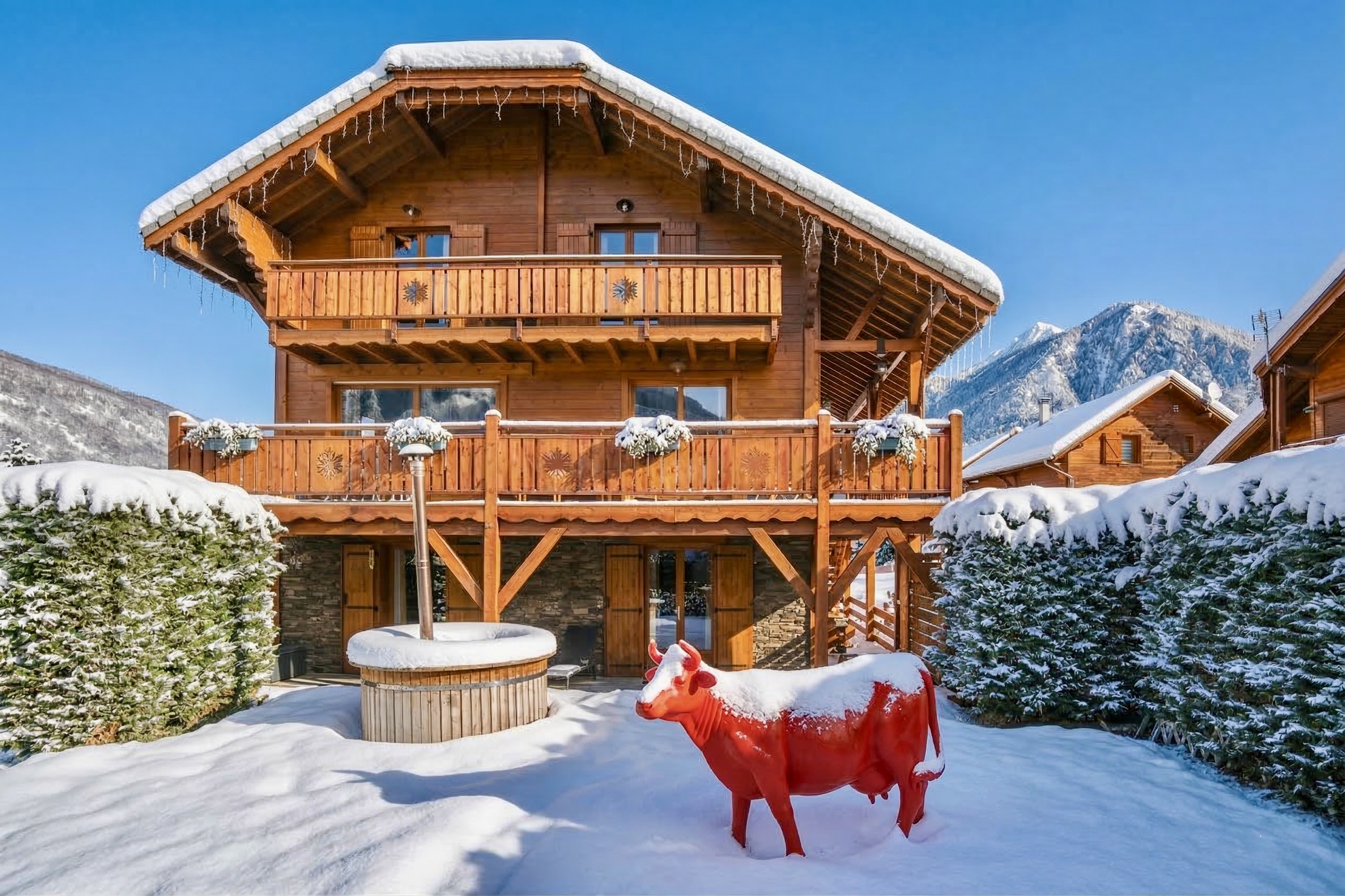 Le Chalet Datcha — vue exterieure