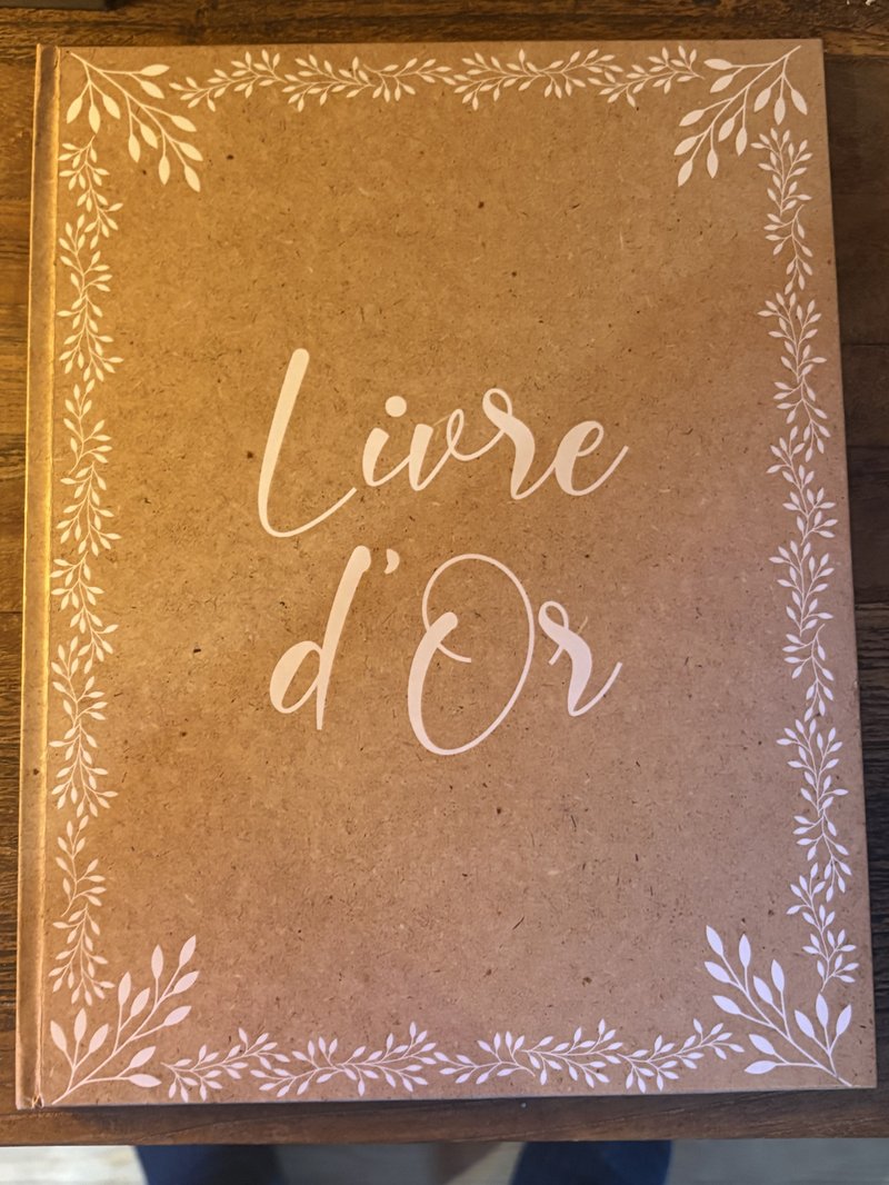 Couverture du livre d'or